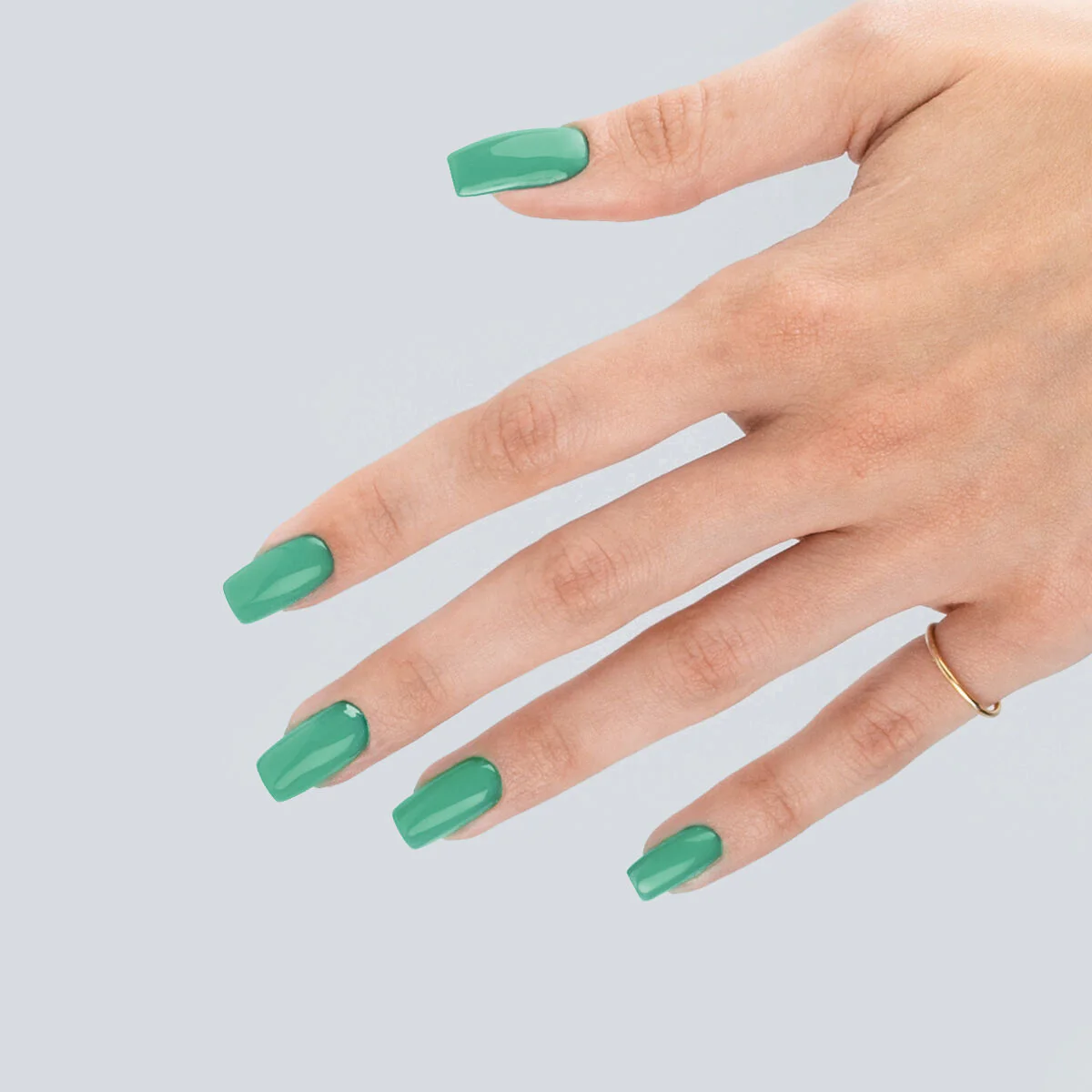 588 Fresh Green - Semilac Soak Off Gel / Hybrid Nail Polish - Image 4