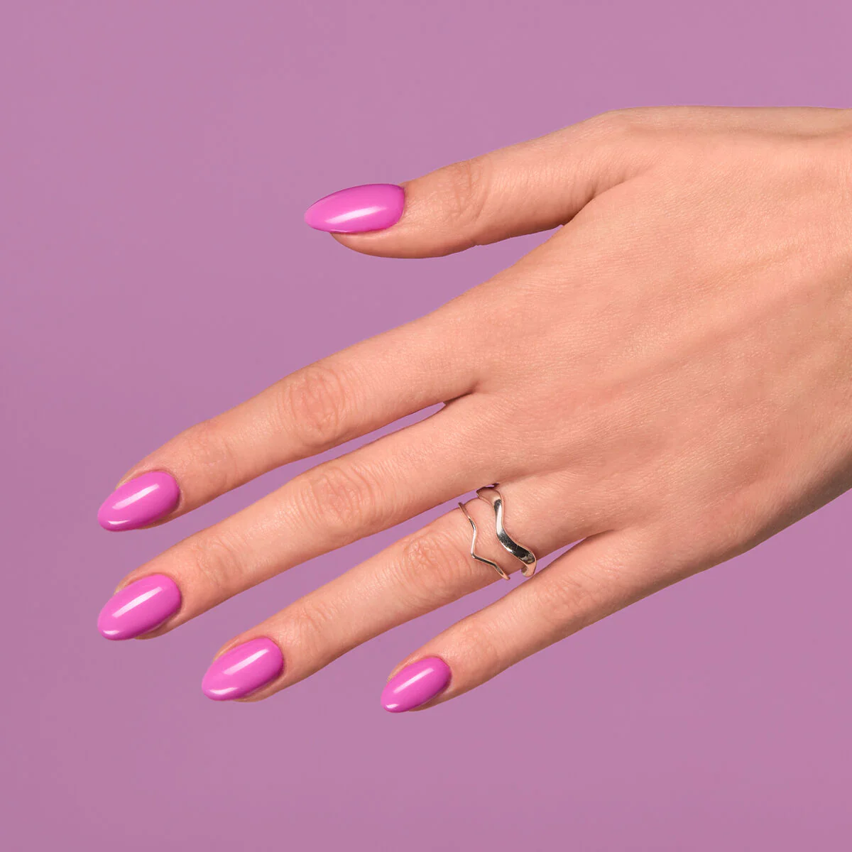 010 Pink & Violet - Semilac Soak Off Gel / Hybrid Nail Polish - Image 4