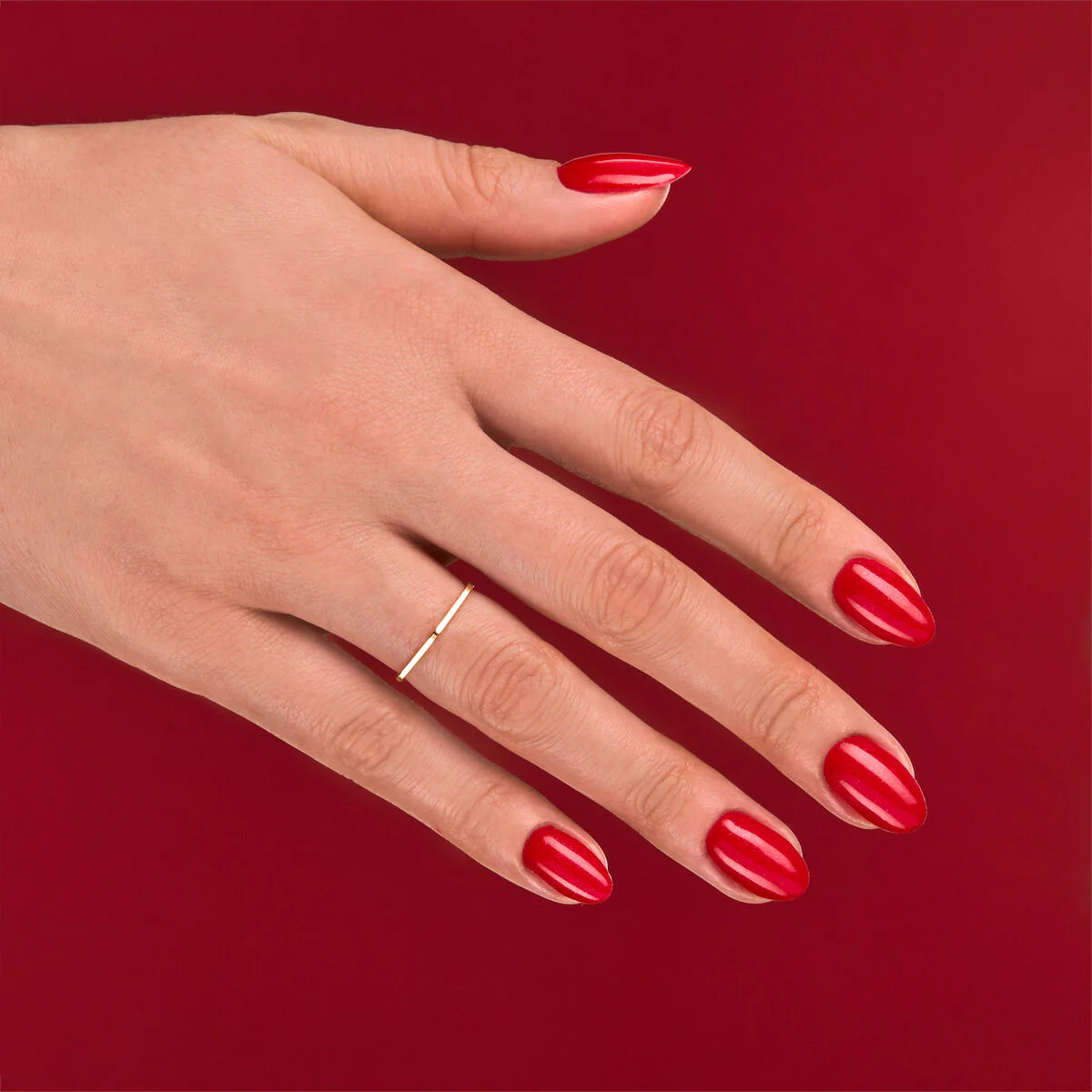 025 Glitter Red - Semilac Soak Off Gel / Hybrid Nail Polish - Image 3