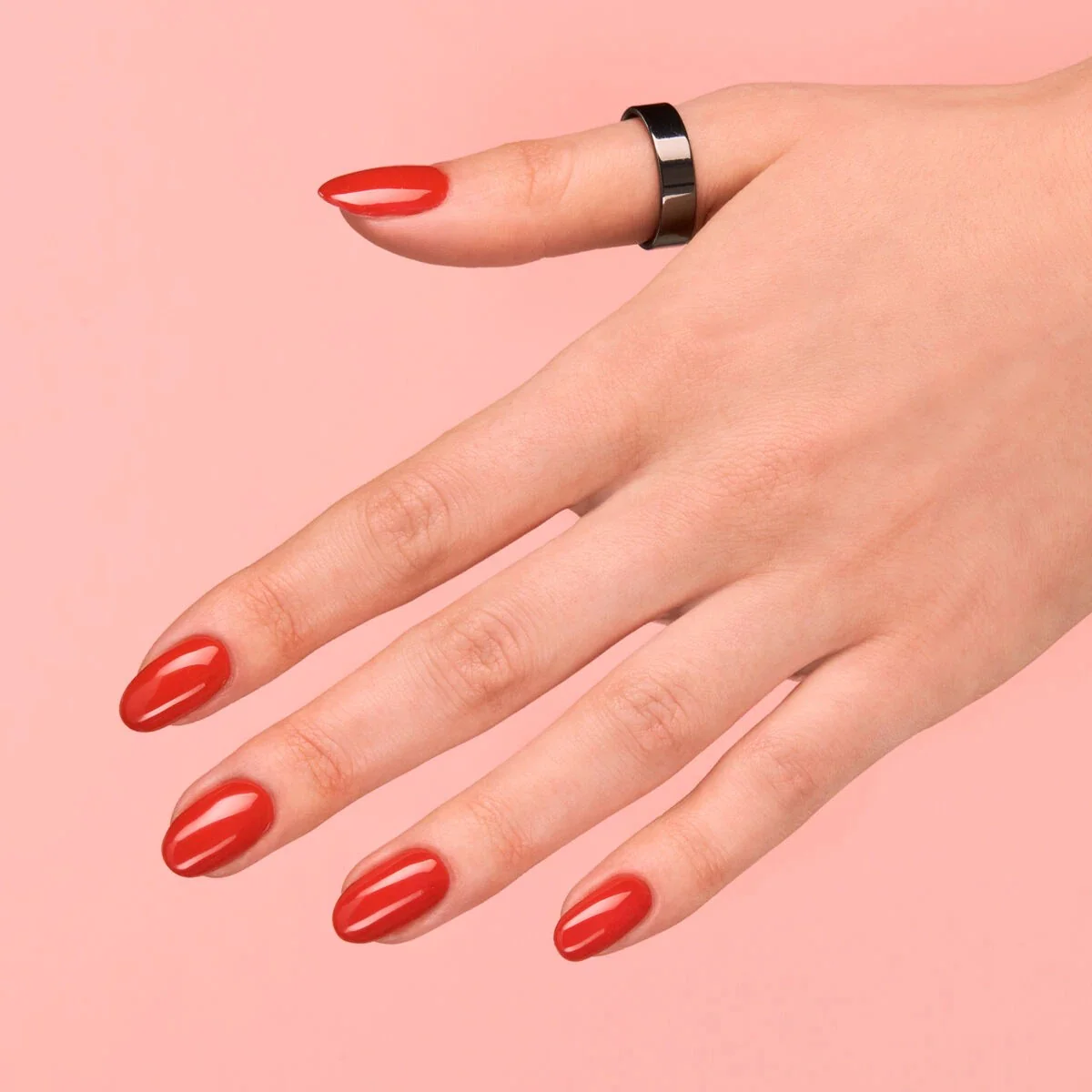 062 Poppy Red - Semilac Soak Off Gel / Hybrid Nail Polish - Image 2