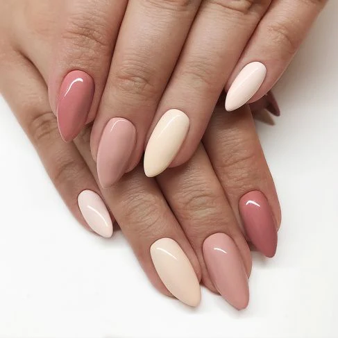 097 Indian Roses - Semilac Soak Off Gel / Hybrid Nail Polish - Image 4