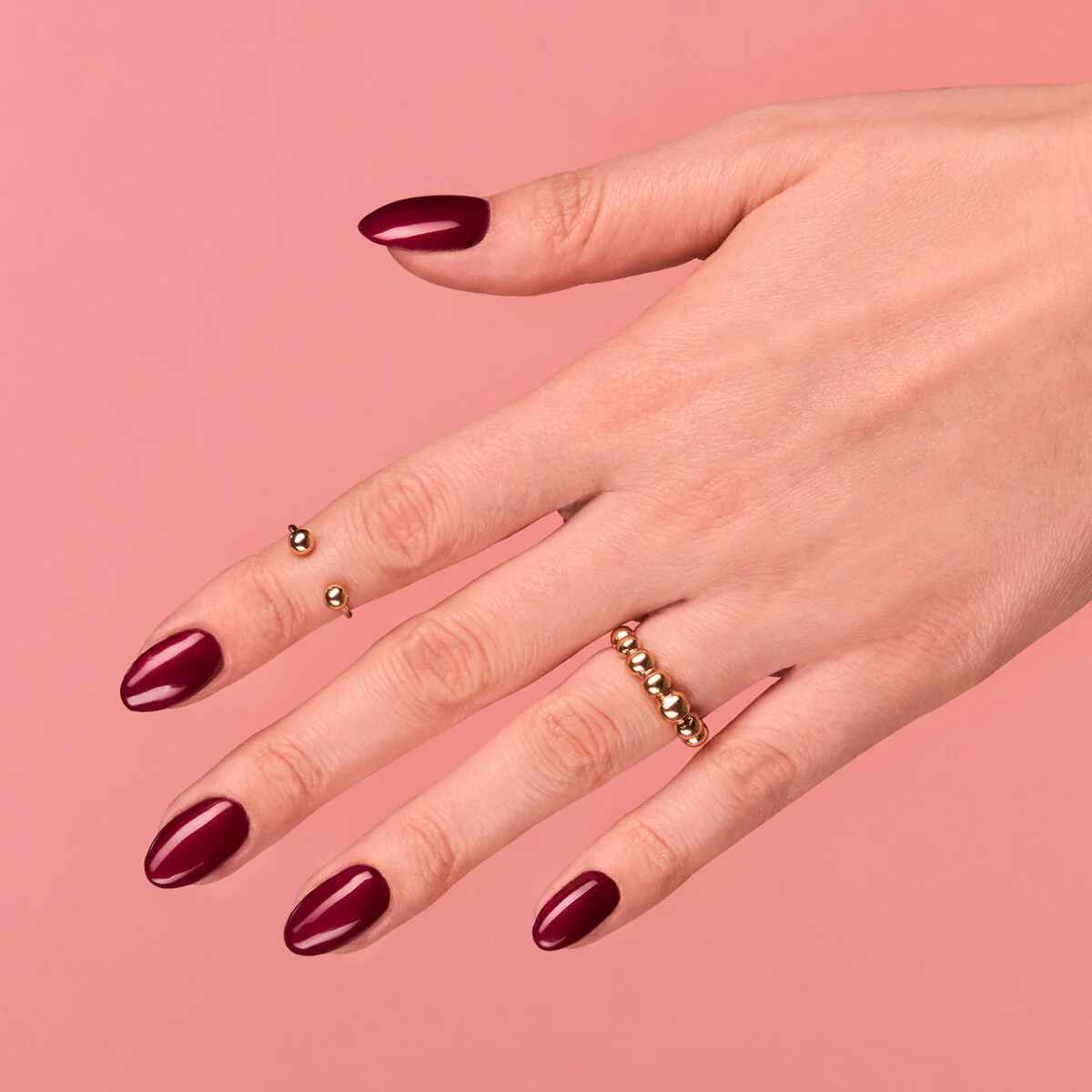 098 Elegant Cherry - Semilac Soak Off Gel / Hybrid Nail Polish - Image 3
