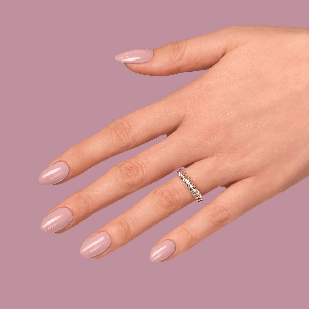 136 Creamy Muffin - Semilac Soak Off Gel / Hybrid Nail Polish - Image 3