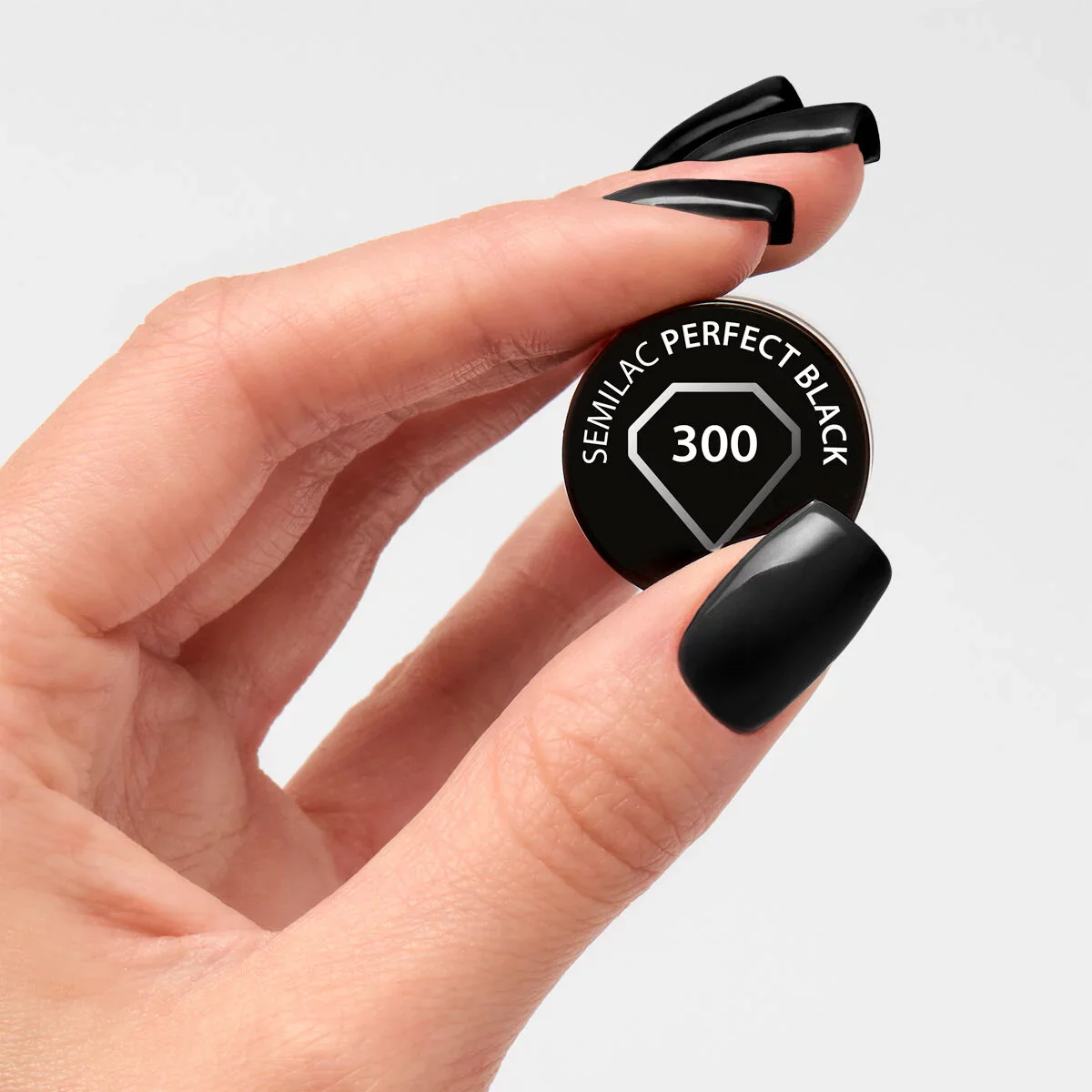 300 Perfect Black - Semilac Soak Off Gel / Hybrid Nail Polish - Image 2