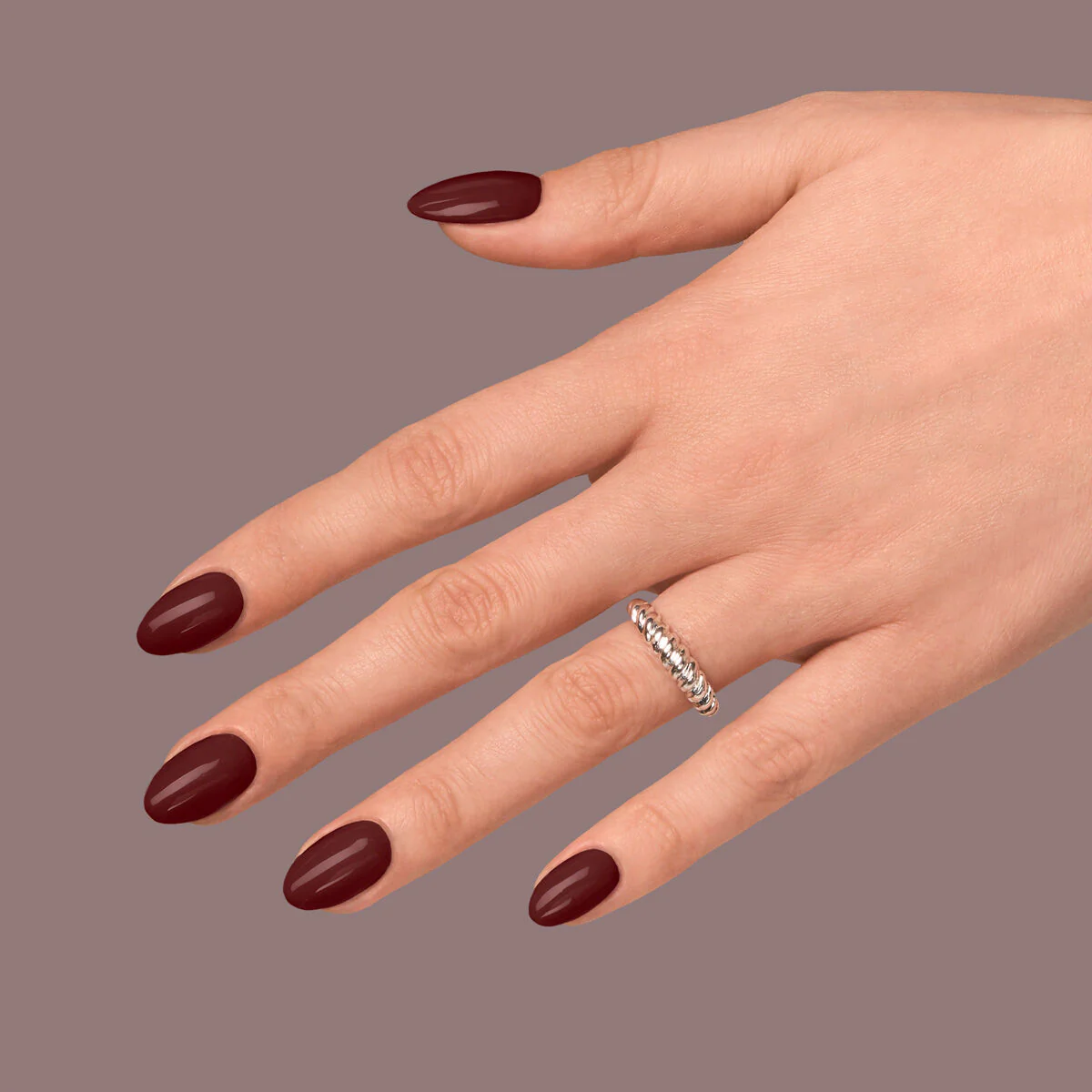 316 Burgundy Red - Semilac Soak Off Gel / Hybrid Nail Polish - Image 3