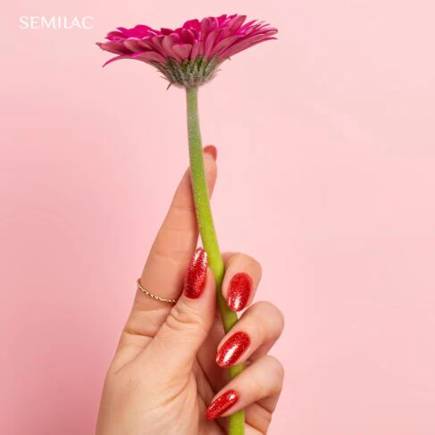 392 RED HEARTBREAKER Semilac Soak Off Gel / Hybrid Nail Polish - Image 6