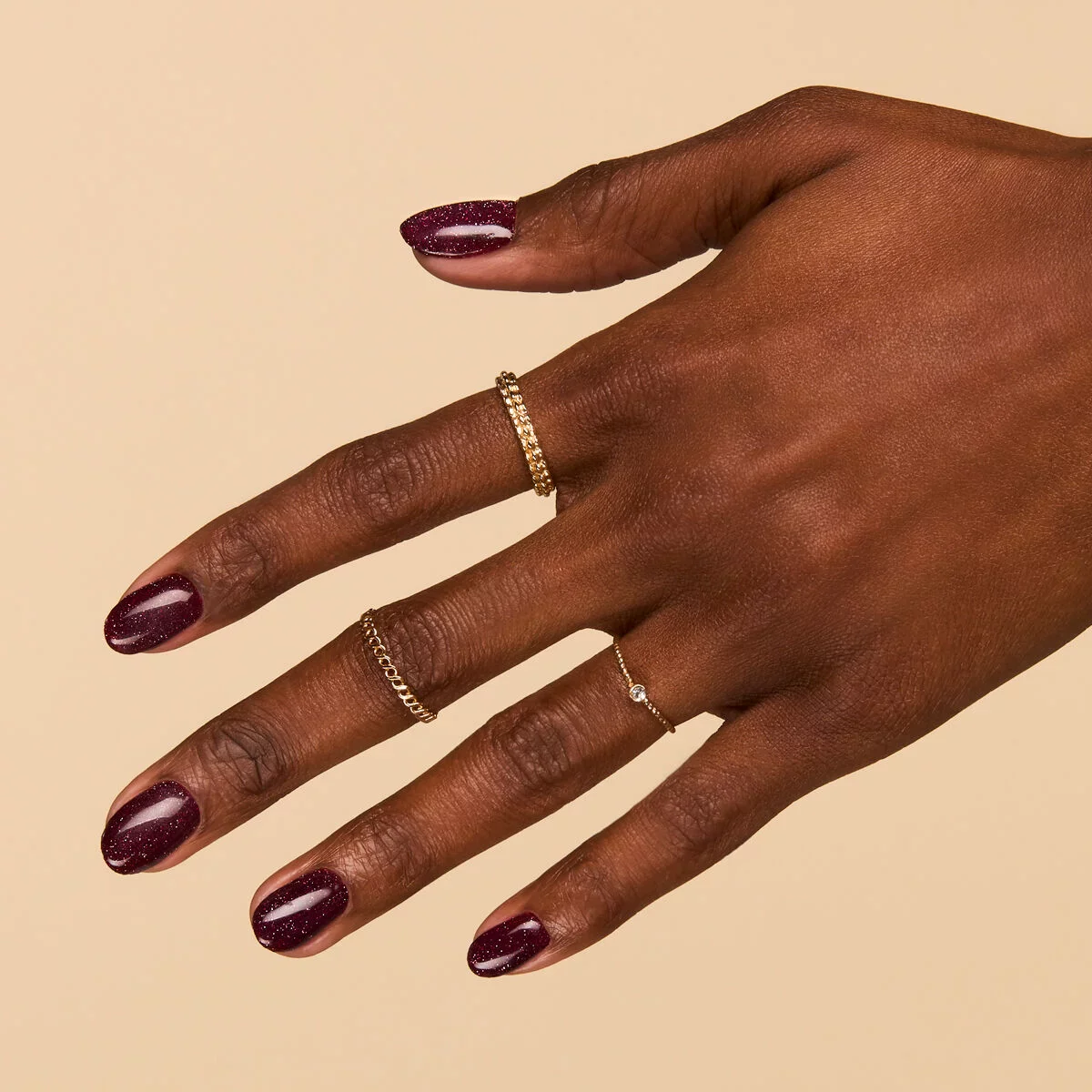 393 Sparkling Black Cherry - Semilac Soak Off Gel / Hybrid Nail Polish - Image 3