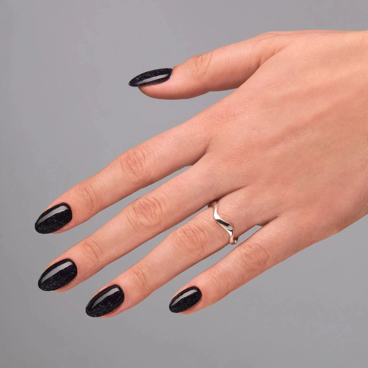394 Sparkling Midnight Date - Semilac Soak Off Gel / Hybrid Nail Polish - Image 3