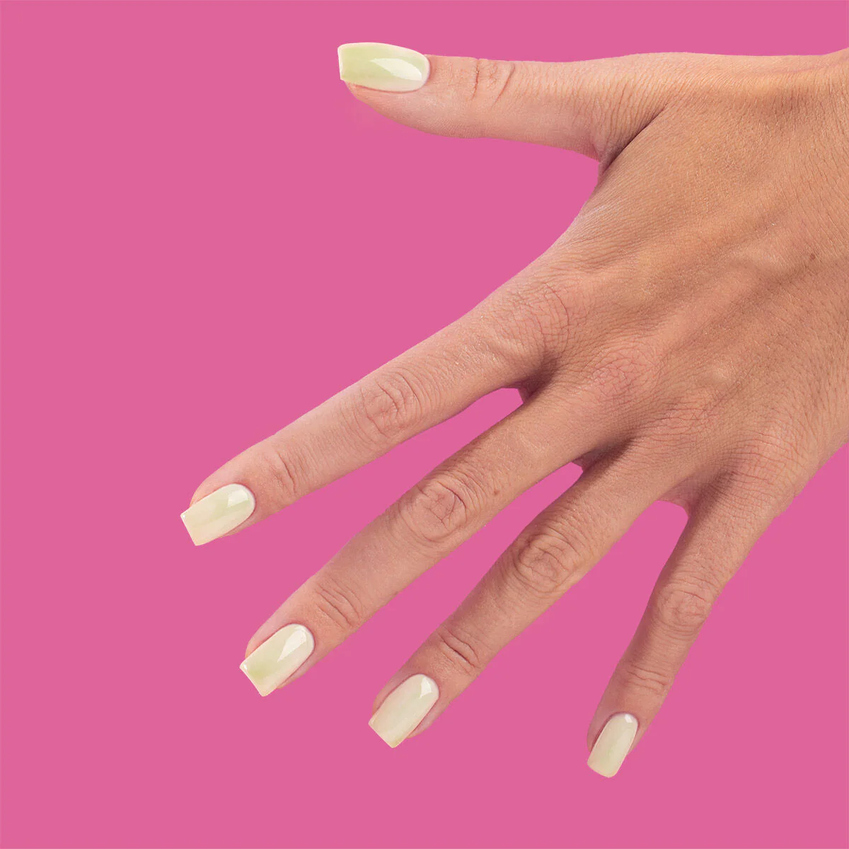 441 Ghost White - Semilac Soak Off Gel / Hybrid Nail Polish - Image 4