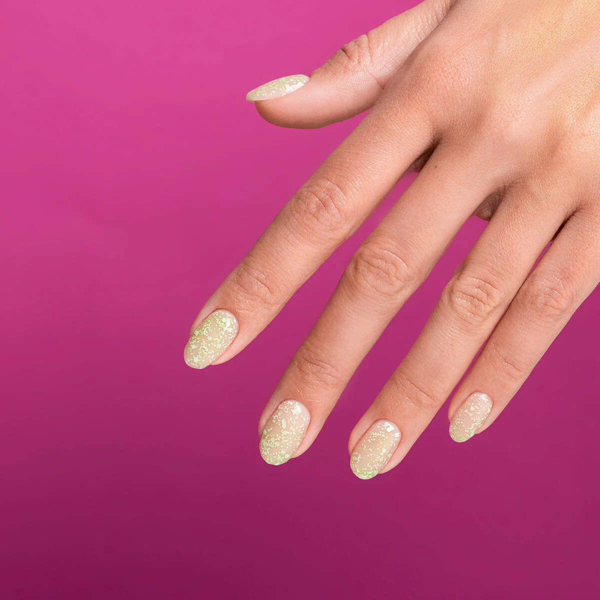 494 Frozen Pistachios - Semilac Soak Off Gel / Hybrid Nail Polish - Image 4