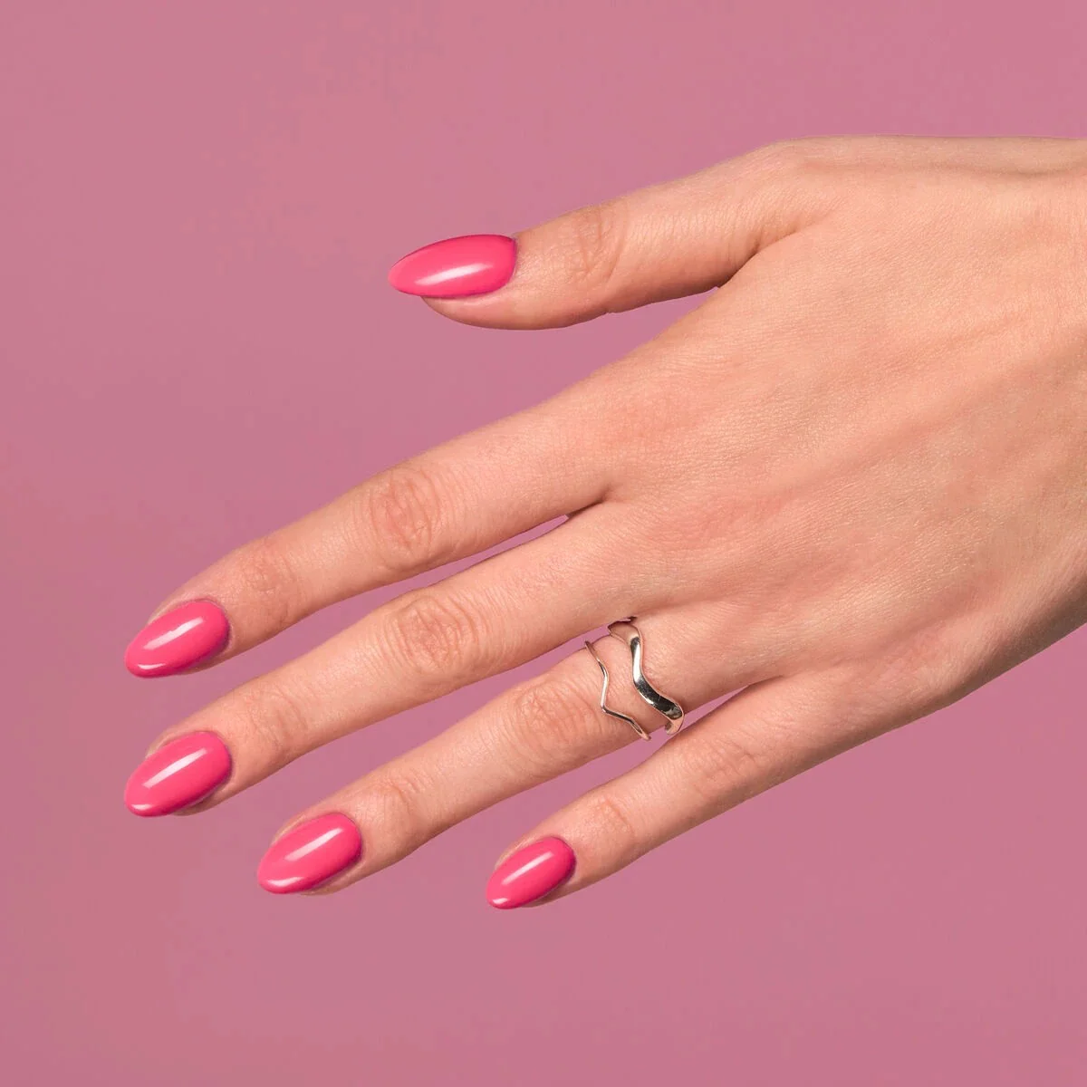 517 Neon Pink - Semilac Soak Off Gel / Hybrid Nail Polish - Image 3