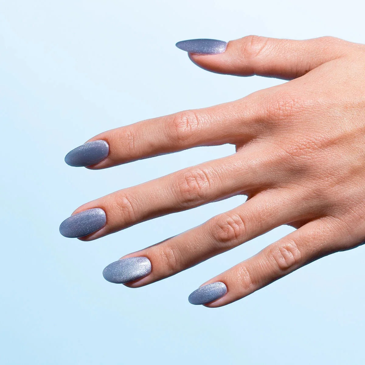 665 Blueberry Gloss - Semilac Soak Off Gel / Hybrid Nail Polish - Image 4