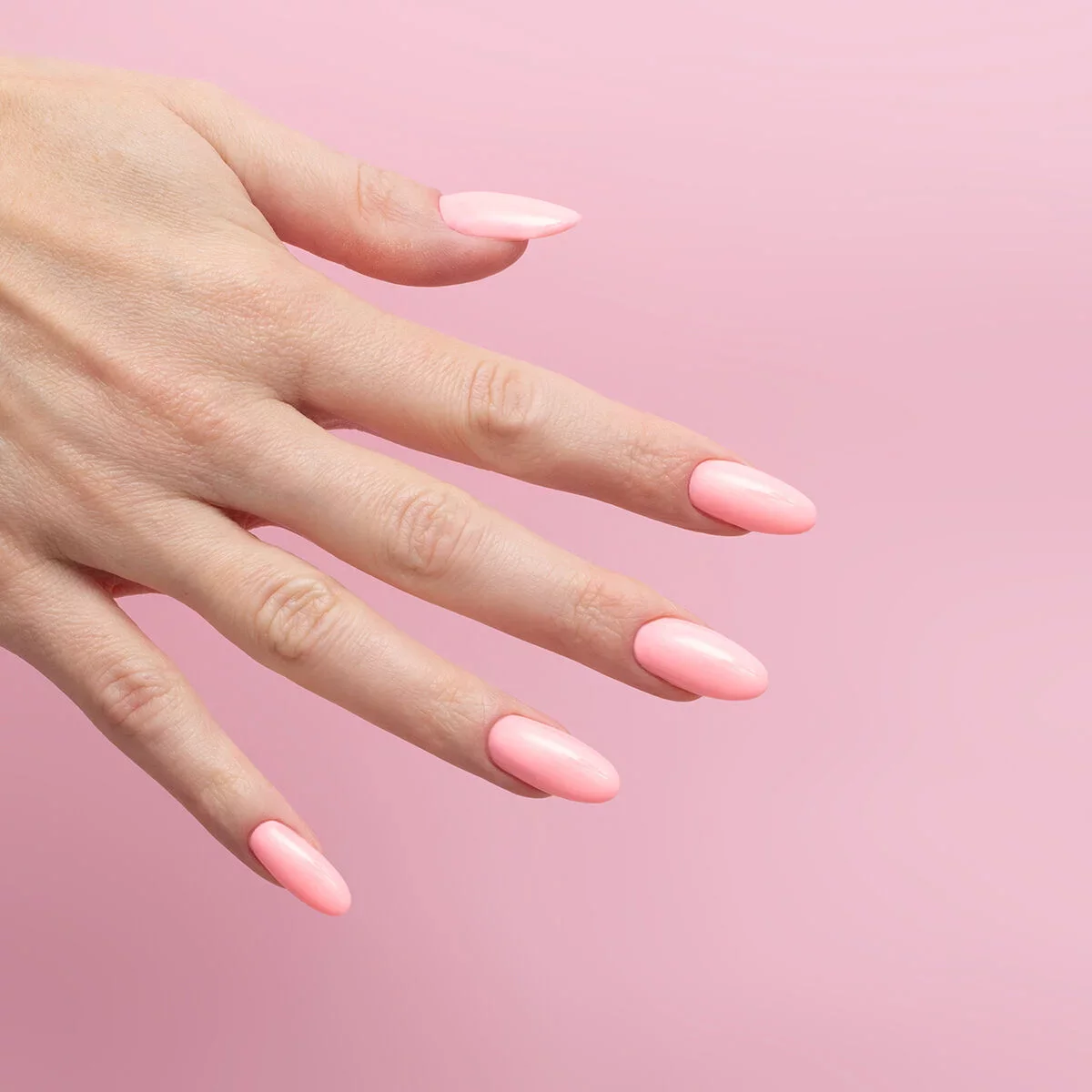 927 Pink of Spring - Semilac Soak Off Gel / Hybrid Nail Polish - Image 4