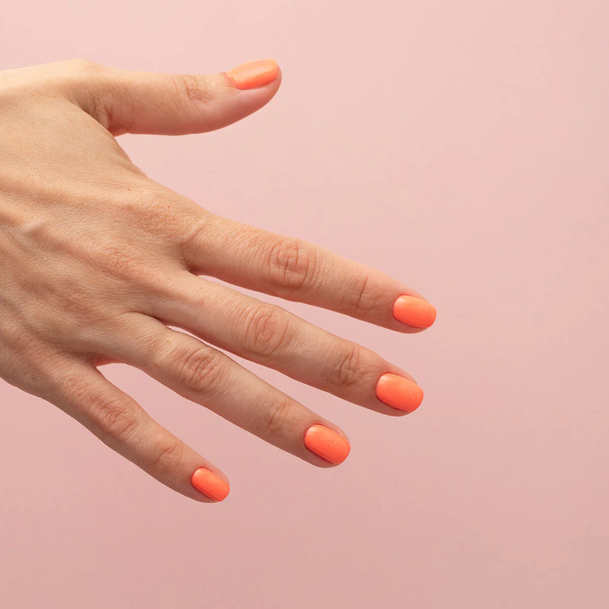 934 Bittersweet Orange - Semilac Soak Off Gel / Hybrid Nail Polish - Image 4