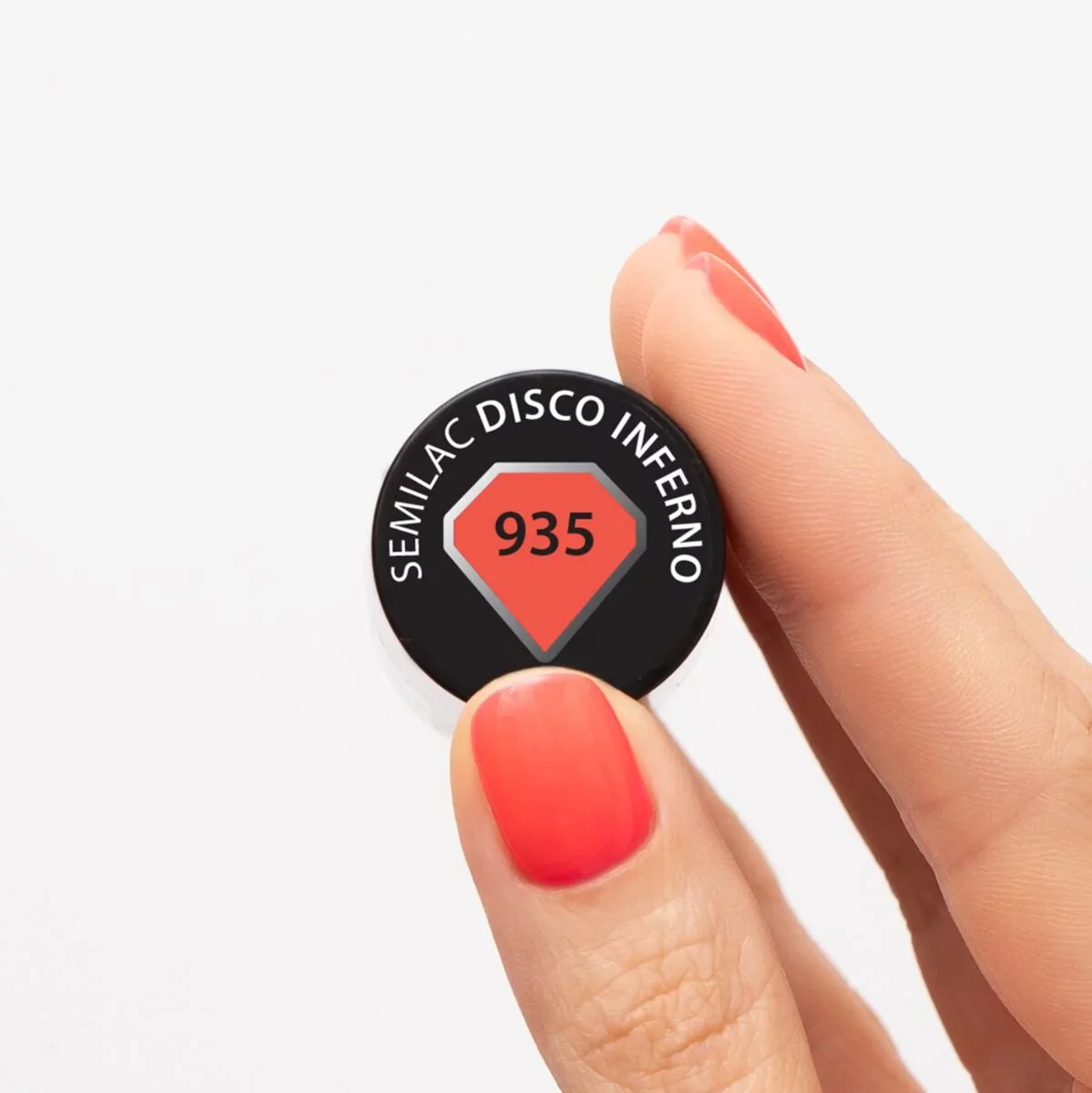 935 Disco Inferno - Semilac Soak Off Gel / Hybrid Nail Polish - Image 3