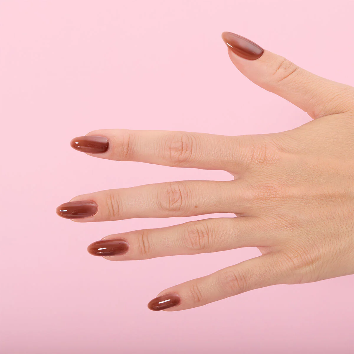 942 Jelly Cola - Semilac Soak Off Gel / Hybrid Nail Polish - Image 3