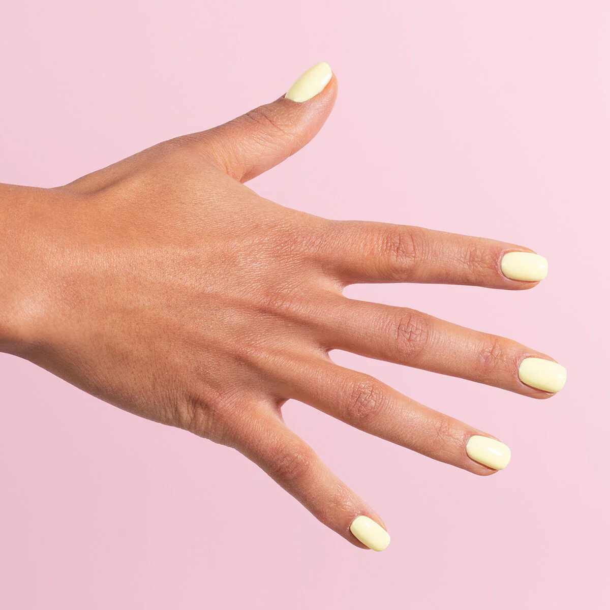 970 Limoncello - Semilac Soak Off Gel / Hybrid Nail Polish - Image 4