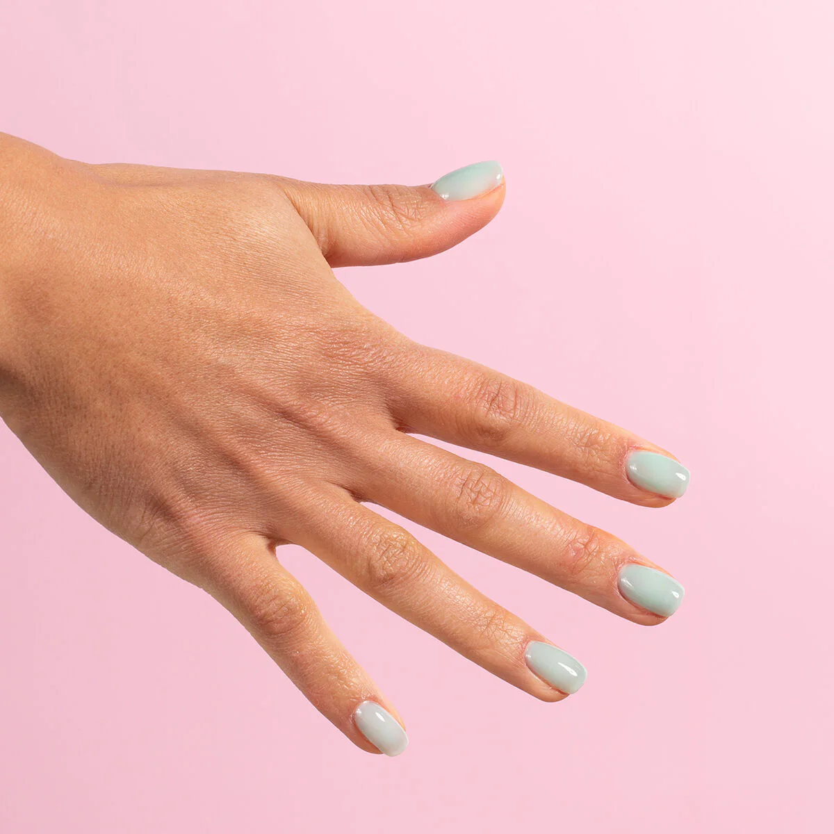 973 Jelly Mint - Semilac Soak Off Gel / Hybrid Nail Polish - Image 4