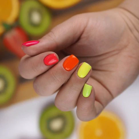 565 NEON YELLOW Semilac Soak Off Gel / Hybrid Nail Polish - Image 8