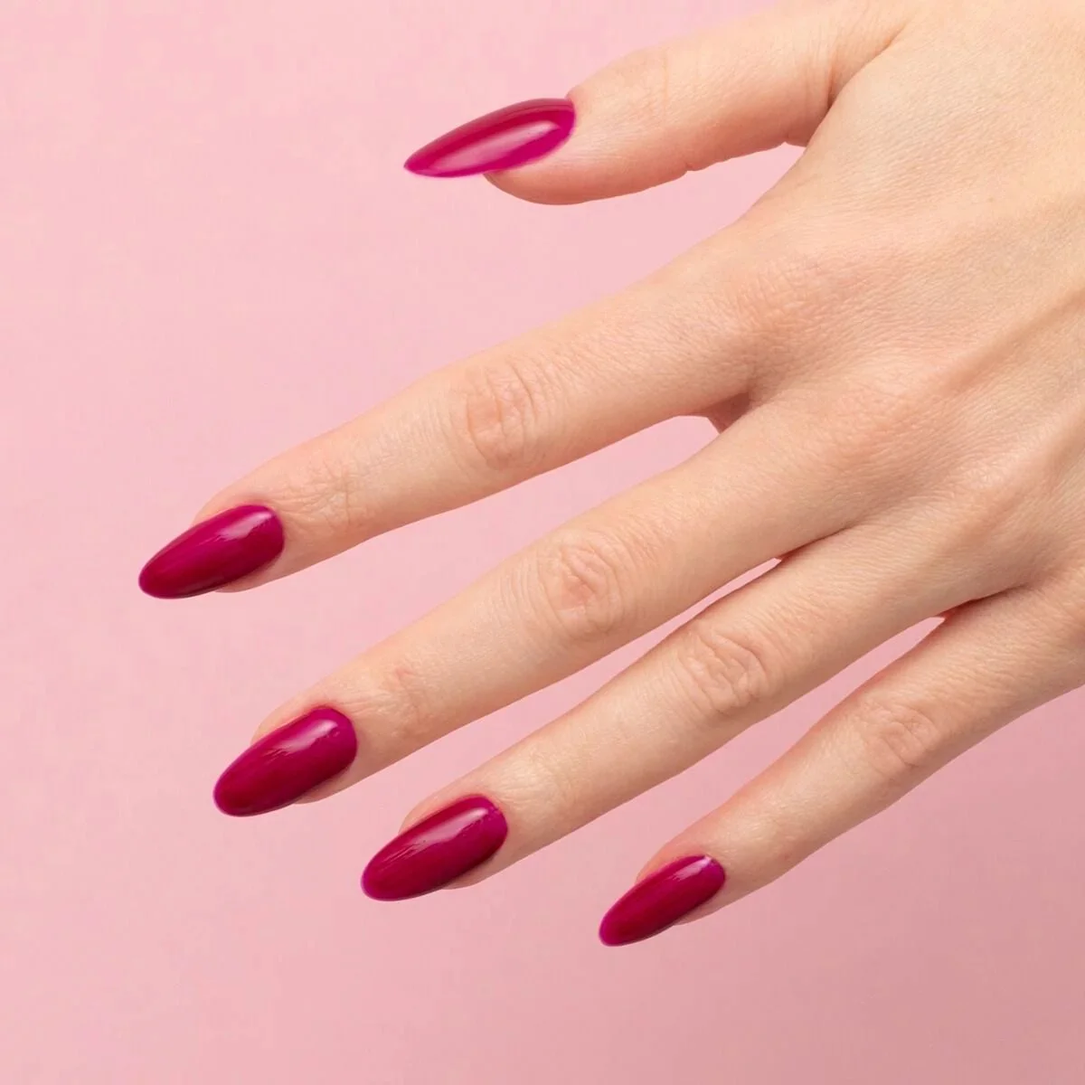 S775 Plum Wine - Semilac STEP ONE Hybrid 3IN1 Gel / Hybrid Nail Polish - Image 4