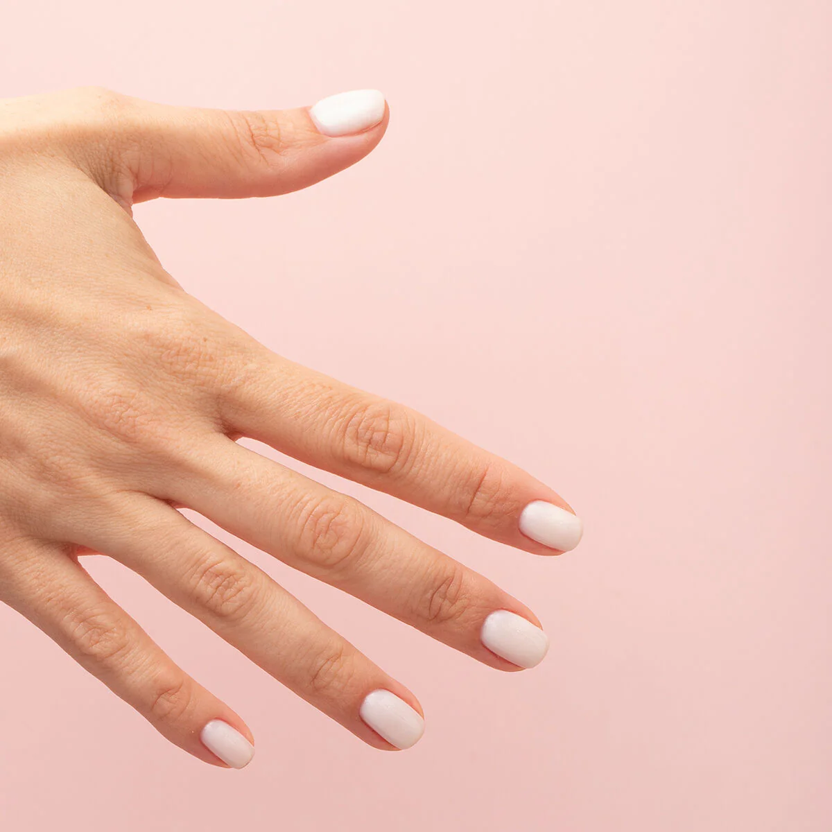 T31 Milky - Semilac Soak Off Gel / Hybrid Nail Polish - Image 4